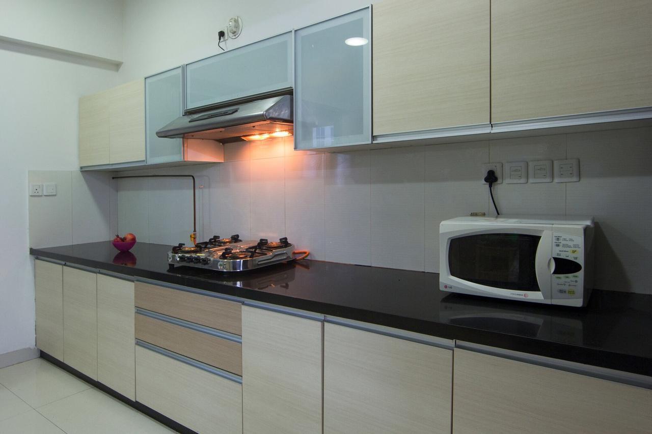 Amanora Park Town Bed & Breakfast Pune Exterior photo